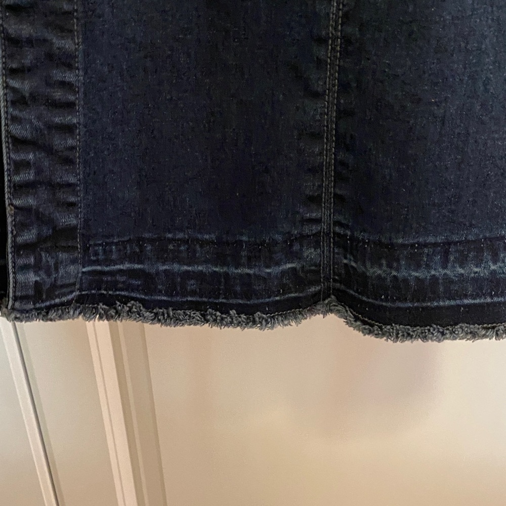 Elegant Dark Denim Trench Coat - Picture 8 of 12